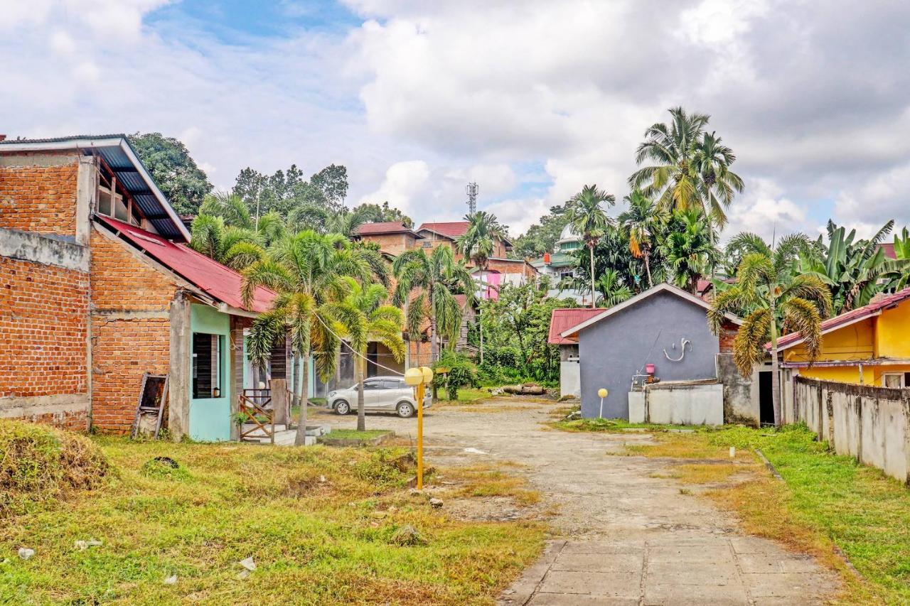 Bangko Oyo 90483 Homestay Permata Syariah מראה חיצוני תמונה